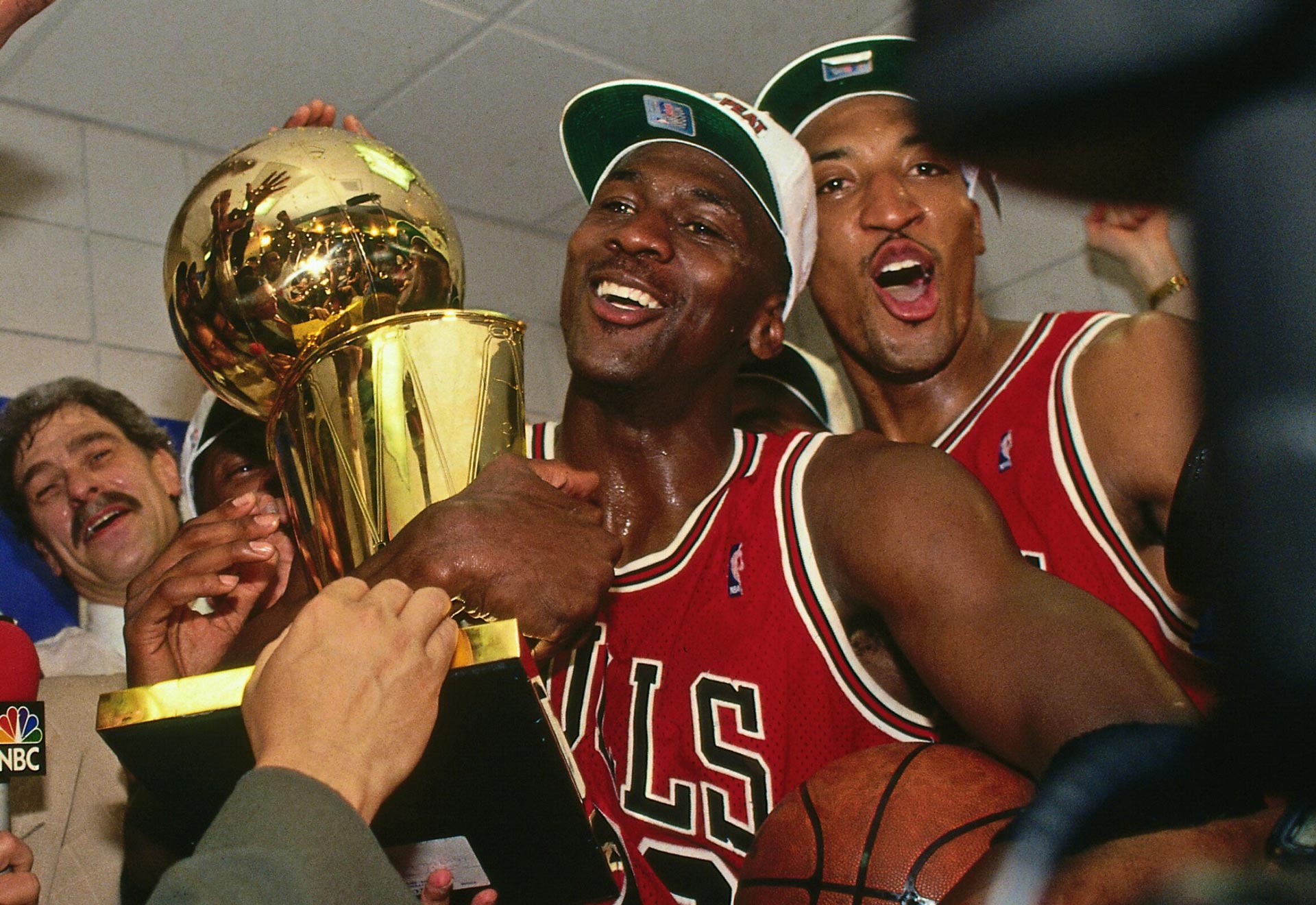 michael jordan celebrating with larry o'brien trophy