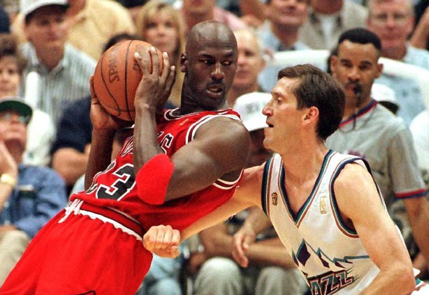 michael jordan backing down jeff hornacek